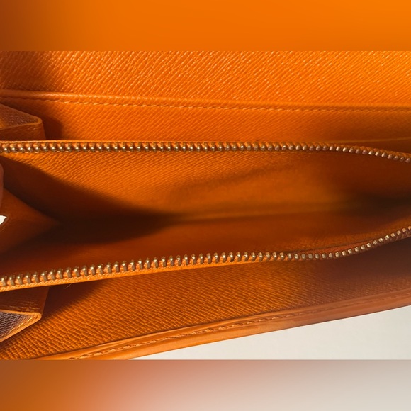 LV EPI WALLET ORANGE - Picture 7 of 7